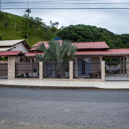 Pe Do Morro Pousada Penha  Zewnętrze zdjęcie